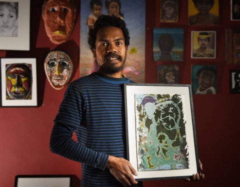 Artist shows off artwork